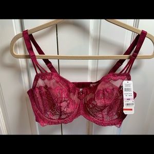 🆕 Wacoal Lace Bra